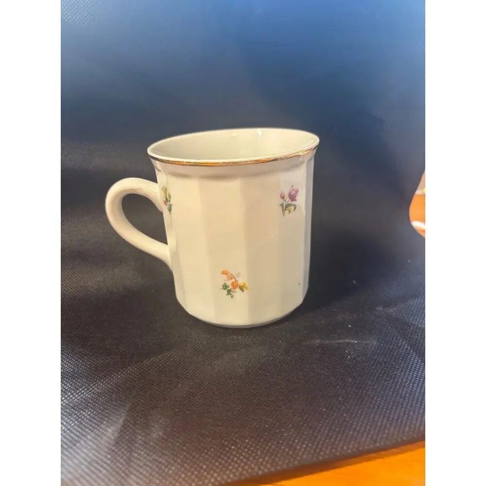 Belfor Tony Bohemian China Tea or Coffee Mug from Czechoslovakia, floral pattern